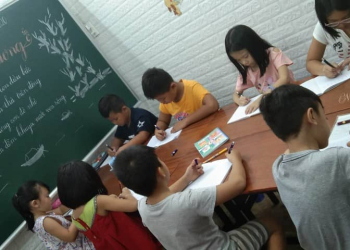 lớp luyện chữ đẹp